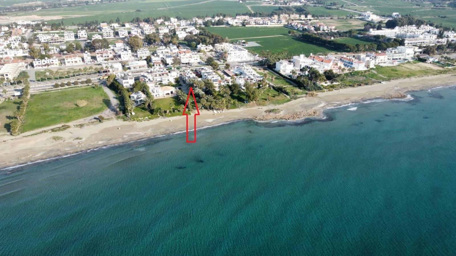 Seaside Escape Апартаменти Ларнака