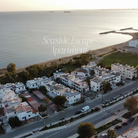 Seaside Escape Apartment Larnaca Exterior photo