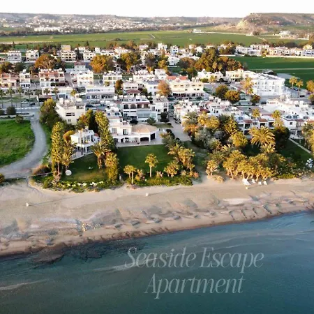 Seaside Escape Apartment Larnaca Exterior photo
